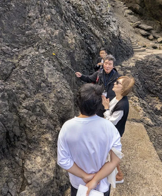 地形地質の専門家とともに新潟県内を旅する、ちょっとマニアックな旅。